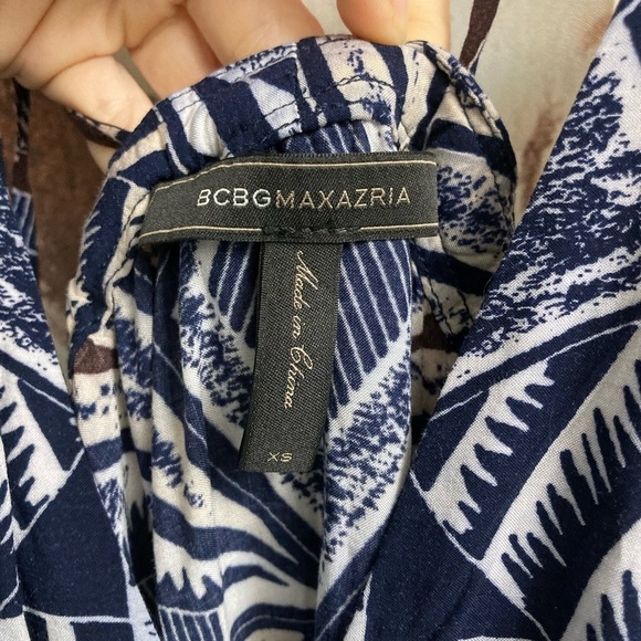 XS BCBG dress with pockets - Picture 8 of 9